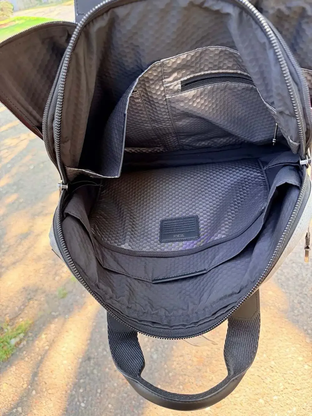 Tumi alpha bravo